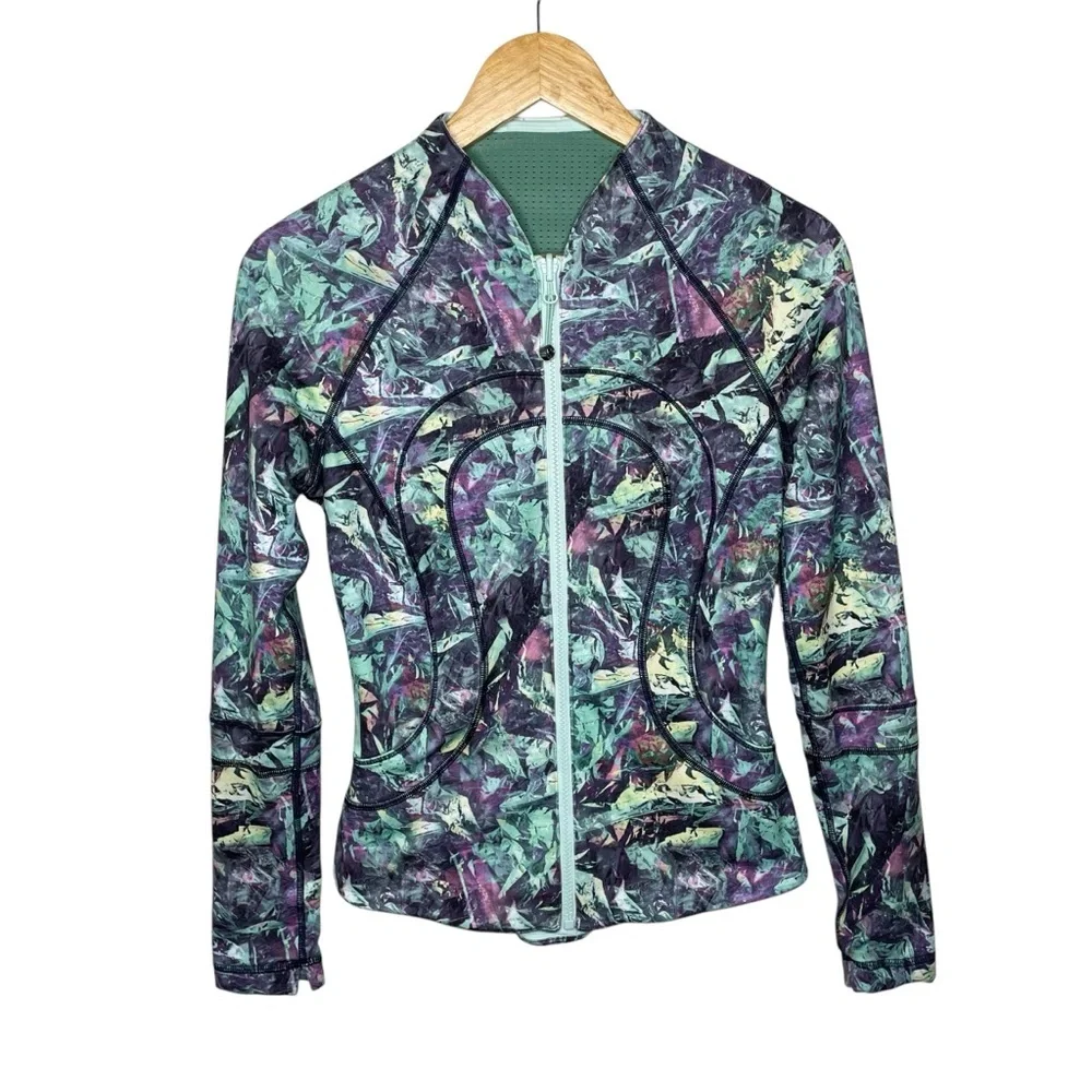 lululemon Find Your‎ Bliss Reversible Jacket Vintage Green Iridescent